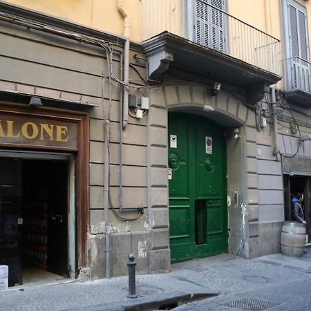 Pizzofalcone Studio By Wonderful Italy Apartment Naples Luaran gambar